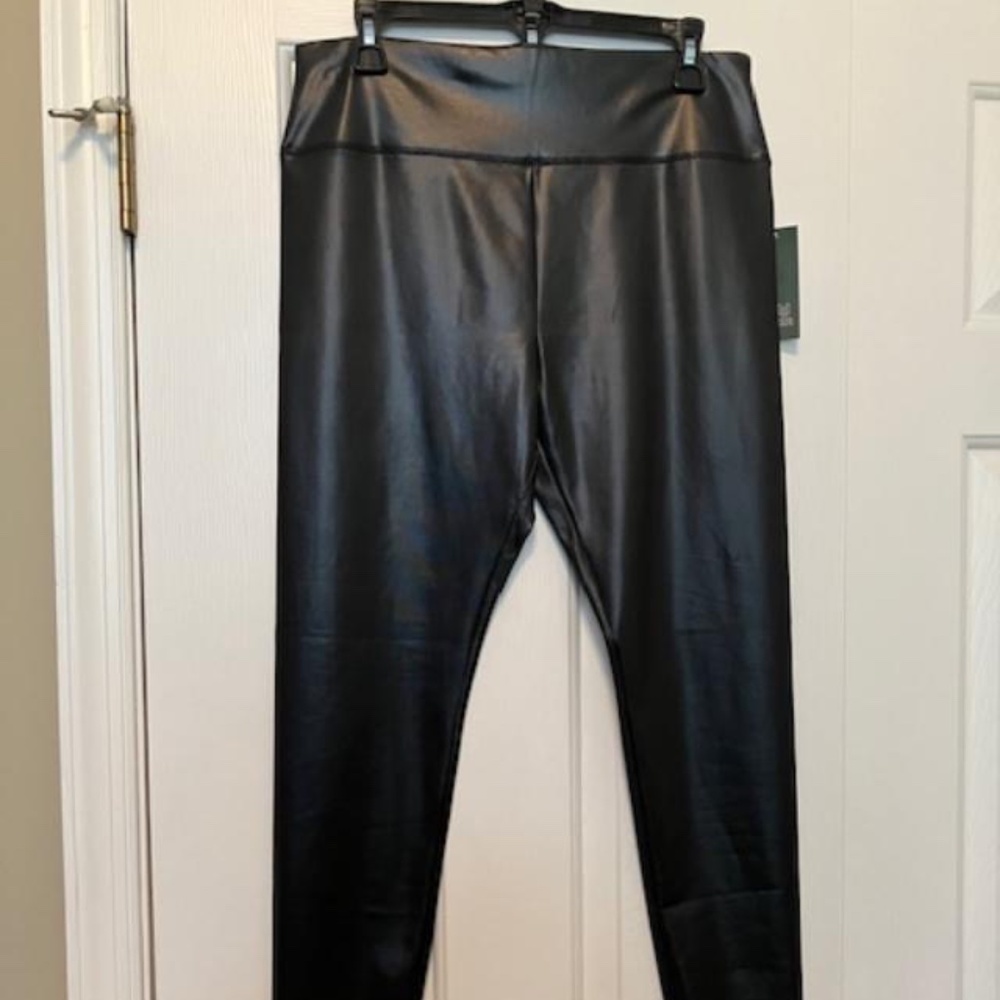 Wild Fable Faux Leather Leggings (Size L) Black